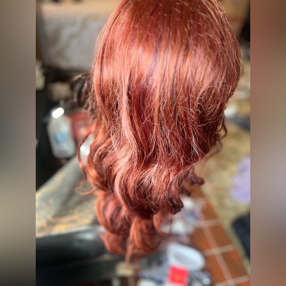 Lace front wig - Picture 4 of 5